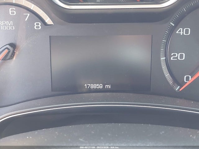 46121109 :رقم المزاد ، 1G1105SA9JU143796 vin ، 2018 Chevrolet Impala 1lt مزاد بيع