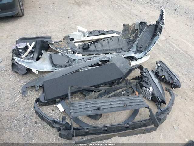 46121170 :رقم المزاد ، SADFL2FX0R1049356 vin ، 2024 Jaguar E-pace R-dynamic Se P250 Awd Automatic مزاد بيع