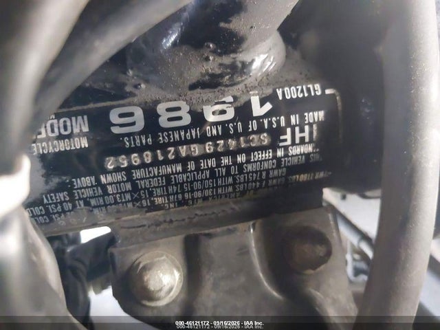 46121172 :رقم المزاد ، 1HFSC1429GA218952 vin ، 1986 Honda Gl1200 A مزاد بيع