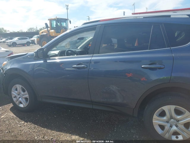 Aukcja sprzedaży 2014 Toyota Rav4 Le, vin: JTMZFREV5ED037902, numer aukcji: 46121211