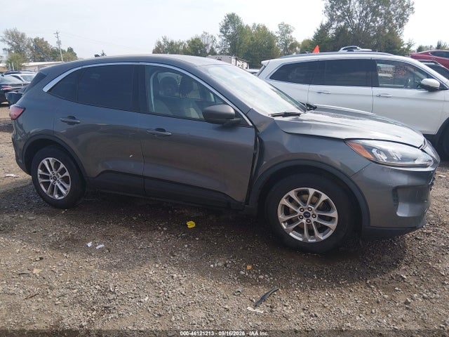 Продажа на аукционе авто 2022 Ford Escape Se, vin: 1FMCU0G62NUB09650, номер лота: 46121213