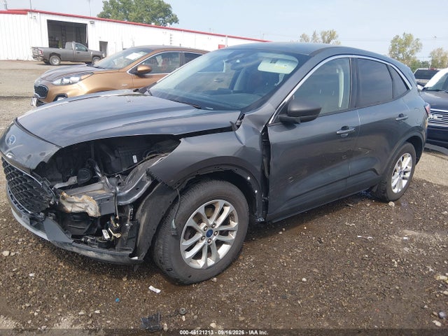 Продажа на аукционе авто 2022 Ford Escape Se, vin: 1FMCU0G62NUB09650, номер лота: 46121213
