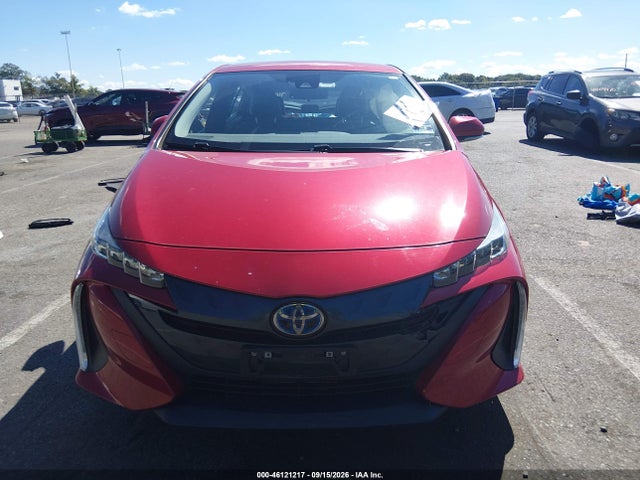 46121217 :رقم المزاد ، JTDKARFP7L3143206 vin ، 2020 Toyota Prius Prime Le/xle/limited مزاد بيع