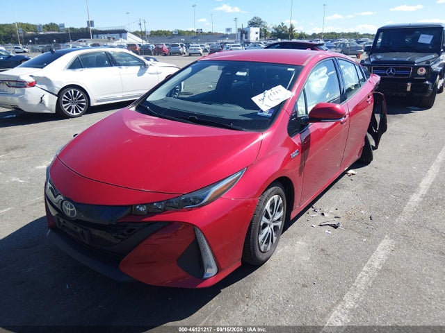 46121217 :رقم المزاد ، JTDKARFP7L3143206 vin ، 2020 Toyota Prius Prime Le/xle/limited مزاد بيع