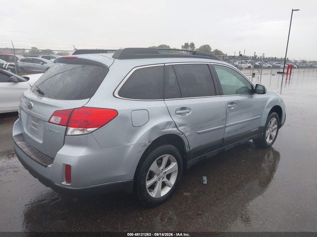 2013 Subaru Outback 2.5i Premium მანქანა იყიდება აუქციონზე, vin: 4S4BRCCC2D3262771, აუქციონის ნომერი: 46121263