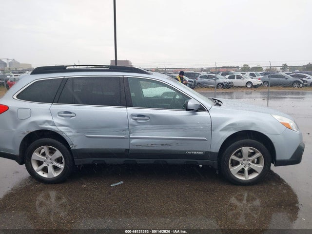 2013 Subaru Outback 2.5i Premium მანქანა იყიდება აუქციონზე, vin: 4S4BRCCC2D3262771, აუქციონის ნომერი: 46121263