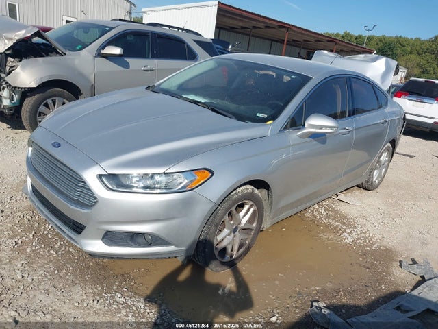46121284 :رقم المزاد ، 3FA6P0T95GR301475 vin ، 2016 Ford Fusion Se مزاد بيع