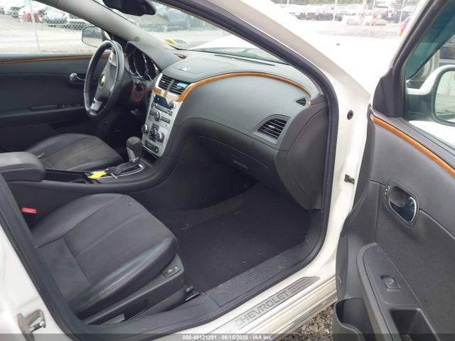 46121291 :رقم المزاد ، 1G1ZD5E76BF142666 vin ، 2011 Chevrolet Malibu 2lt مزاد بيع
