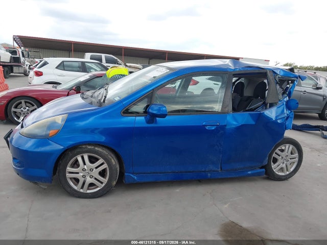 Продажа на аукционе авто 2008 Honda Fit Sport, vin: JHMGD38628S049017, номер лота: 46121315