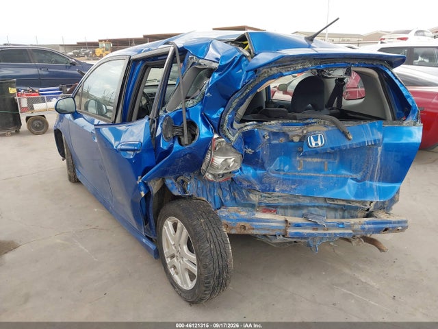 Продажа на аукционе авто 2008 Honda Fit Sport, vin: JHMGD38628S049017, номер лота: 46121315