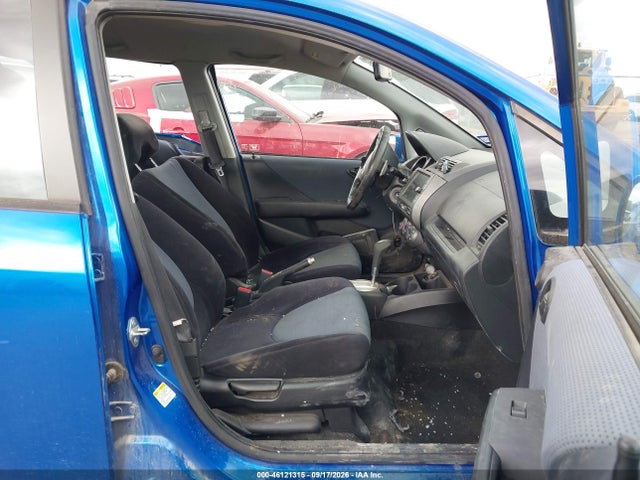 Продажа на аукционе авто 2008 Honda Fit Sport, vin: JHMGD38628S049017, номер лота: 46121315