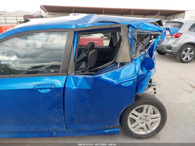 Продажа на аукционе авто 2008 Honda Fit Sport, vin: JHMGD38628S049017, номер лота: 46121315