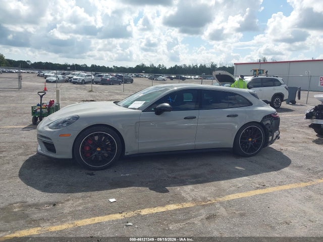 46121349 :رقم المزاد ، WP0CF2A70JL196136 vin ، 2018 Porsche Panamera Sport Turismo Turbo مزاد بيع