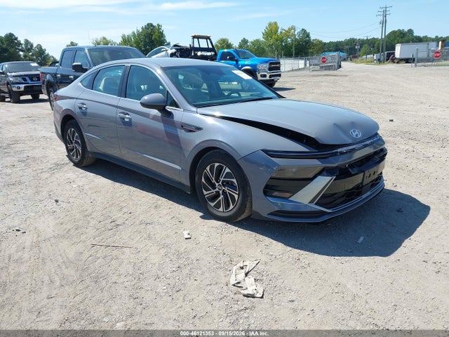 Hyundai Sonata Hybrid/blue 2026 KMHL24JJ7TA135699 головне зображення