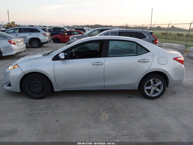 Toyota COROLLA LE 2019 5YFBURHE4KP889072 Image 14