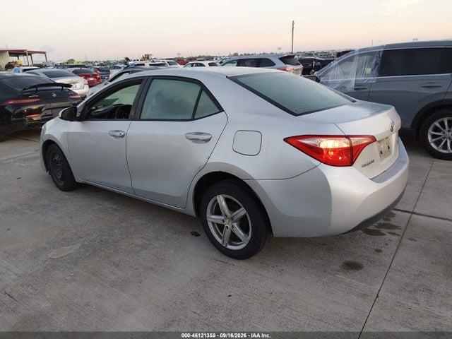Toyota COROLLA LE 2019 5YFBURHE4KP889072 Image 3