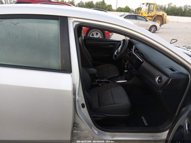 Toyota COROLLA LE 2019 5YFBURHE4KP889072 Image 5