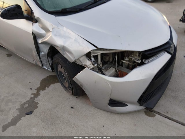 Toyota COROLLA LE 2019 5YFBURHE4KP889072 Image 6