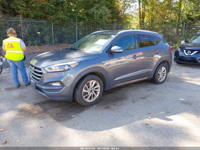 2016 Hyundai Tucson Limited/sport And Eco/se მანქანა იყიდება აუქციონზე, vin: KM8J3CA25GU024015, აუქციონის ნომერი: 46121374