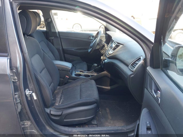2016 Hyundai Tucson Limited/sport And Eco/se მანქანა იყიდება აუქციონზე, vin: KM8J3CA25GU024015, აუქციონის ნომერი: 46121374