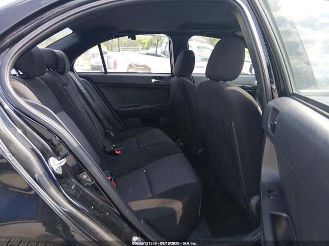 46121388 :رقم المزاد ، JA32U2FU3HU010558 vin ، 2017 Mitsubishi Lancer Es مزاد بيع