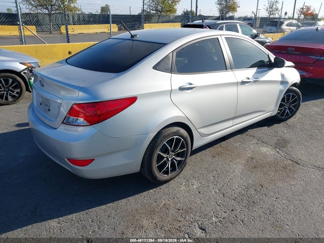 2013 Hyundai Accent Gls მანქანა იყიდება აუქციონზე, vin: KMHCT4AE7DU549940, აუქციონის ნომერი: 46121394