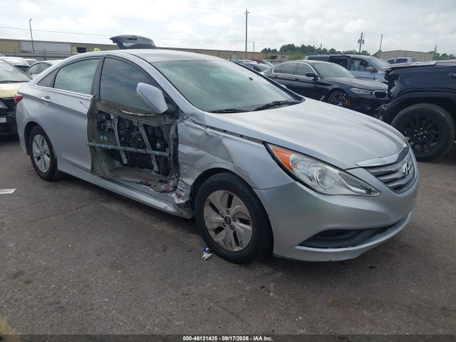 46121425 :رقم المزاد ، 5NPEB4ACXEH818992 vin ، 2014 Hyundai Sonata Gls مزاد بيع
