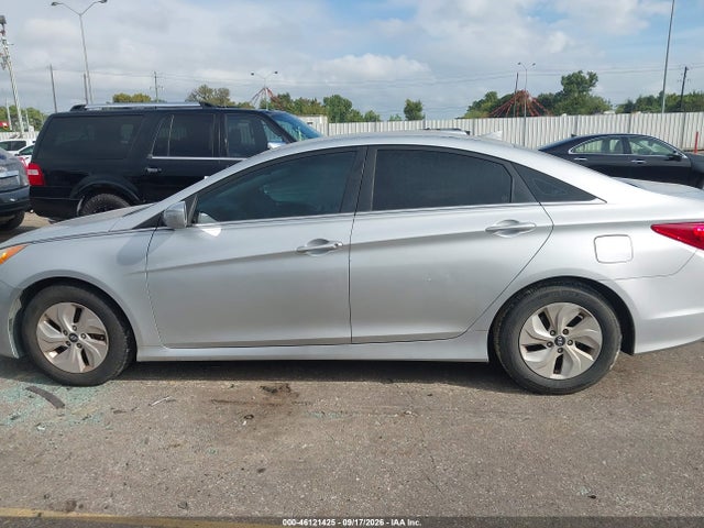 46121425 :رقم المزاد ، 5NPEB4ACXEH818992 vin ، 2014 Hyundai Sonata Gls مزاد بيع