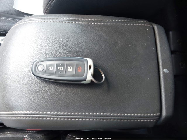 46121457 :رقم المزاد ، 1FMCU0J97DUB31208 vin ، 2013 Ford Escape Titanium مزاد بيع