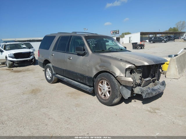46121474 :رقم المزاد ، 1FMRU15W03LA18060 vin ، 2003 Ford Expedition Xlt مزاد بيع