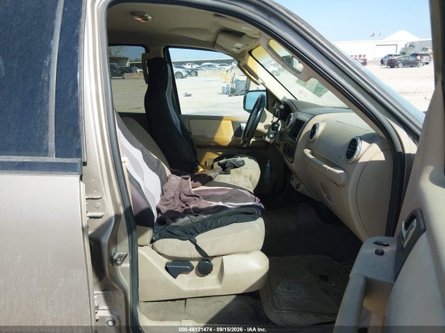 Продаж на аукціоні авто 2003 Ford Expedition Xlt, vin: 1FMRU15W03LA18060, номер лоту: 46121474