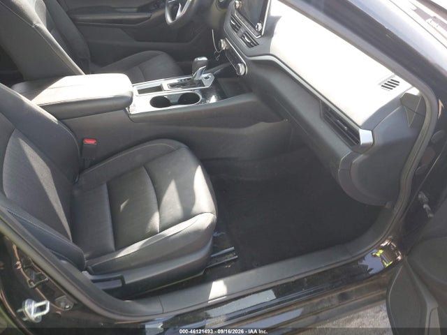 46121493 :رقم المزاد ، 1N4BL4DV1MN346604 vin ، 2021 Nissan Altima Sv Fwd مزاد بيع