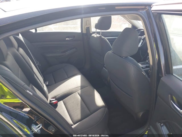 46121493 :رقم المزاد ، 1N4BL4DV1MN346604 vin ، 2021 Nissan Altima Sv Fwd مزاد بيع