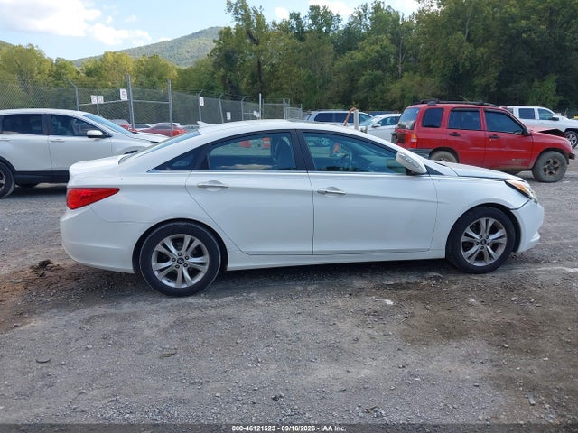 Продажа на аукционе авто 2011 Hyundai Sonata Limited, vin: 5NPEC4AC4BH137008, номер лота: 46121523