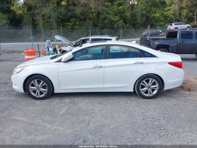 Продажа на аукционе авто 2011 Hyundai Sonata Limited, vin: 5NPEC4AC4BH137008, номер лота: 46121523