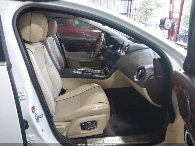 Продажа на аукционе авто 2014 Jaguar Xjl Portfolio, vin: SAJWJ2GD9E8V70570, номер лота: 46121544