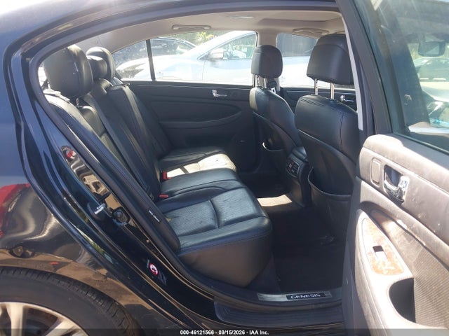 2011 Hyundai Genesis 4.6 მანქანა იყიდება აუქციონზე, vin: KMHGC4DF1BU119615, აუქციონის ნომერი: 46121566