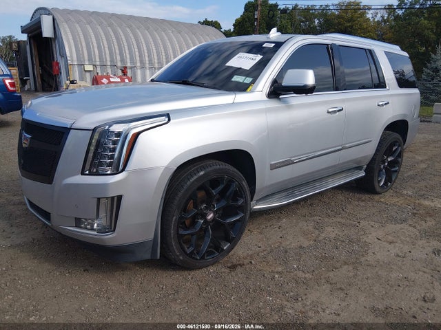 46121580 :رقم المزاد ، 1GYS4MKJ3FR665466 vin ، 2015 Cadillac Escalade Luxury مزاد بيع
