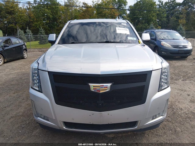 46121580 :رقم المزاد ، 1GYS4MKJ3FR665466 vin ، 2015 Cadillac Escalade Luxury مزاد بيع