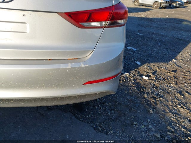 Продаж на аукціоні авто 2018 Hyundai Elantra Se, vin: 5NPD74LF4JH355925, номер лоту: 46121613