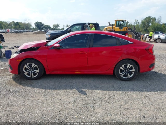 Продажа на аукционе авто 2016 Honda Civic Lx, vin: 2HGFC2F52GH526850, номер лота: 46121621