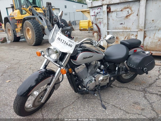 46121640 :رقم المزاد ، JH2RC50314M000312 vin ، 2004 Honda Vt750 Ca مزاد بيع