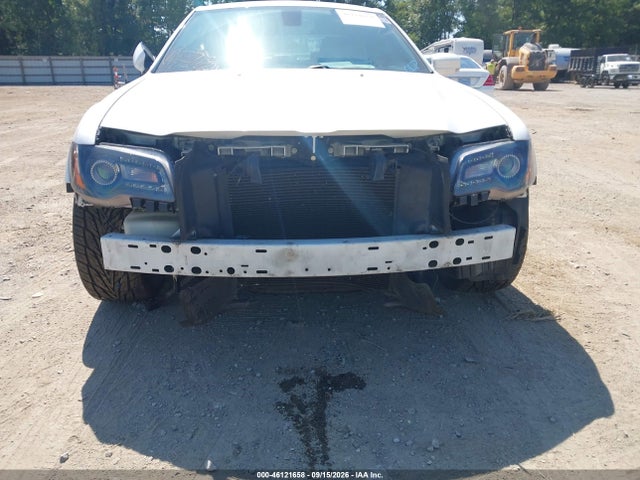 Продажа на аукционе авто 2015 Chrysler 300 300s, vin: 2C3CCABT9FH867908, номер лота: 46121658