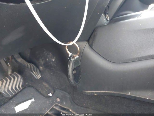46121678 :رقم المزاد ، 5N1AT2MV9HC802873 vin ، 2017 Nissan Rogue Sv مزاد بيع