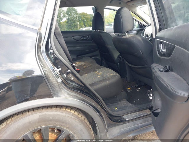 46121678 :رقم المزاد ، 5N1AT2MV9HC802873 vin ، 2017 Nissan Rogue Sv مزاد بيع
