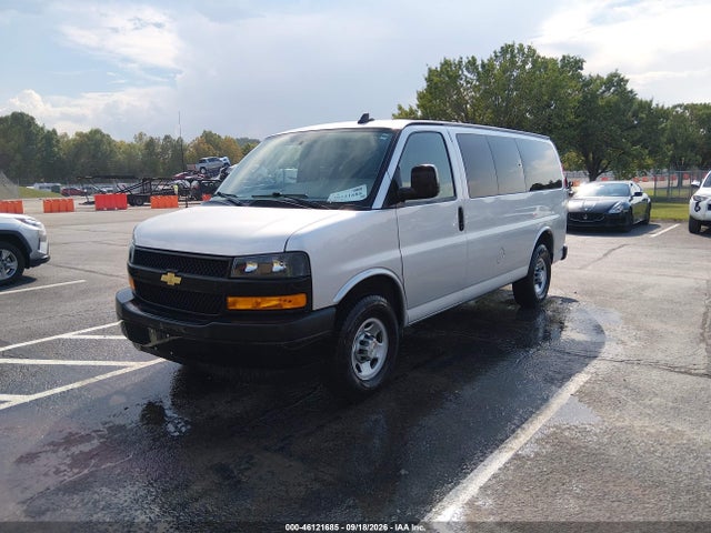 Продажа на аукционе авто 2023 Chevrolet Express Passenger Rwd 2500 Regular Wheelbase Ls, vin: 1GAWGEFP2P1106521, номер лота: 46121685