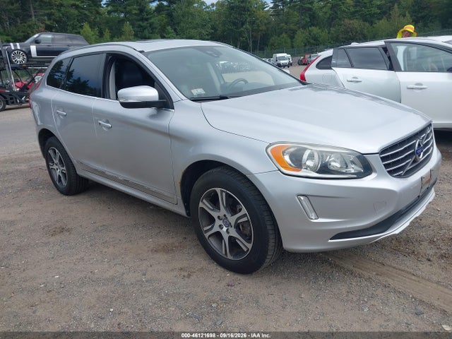 YV4902DZ9E2537356 Volvo Xc60 T6 R-design Premier Plus