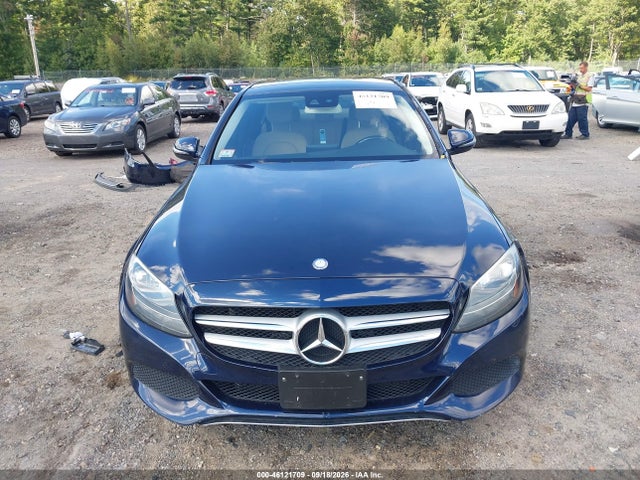 46121709 :رقم المزاد ، WDDWF4KB8GR138265 vin ، 2016 Mercedes-benz C 300 4matic مزاد بيع