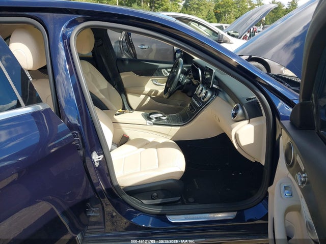 46121709 :رقم المزاد ، WDDWF4KB8GR138265 vin ، 2016 Mercedes-benz C 300 4matic مزاد بيع