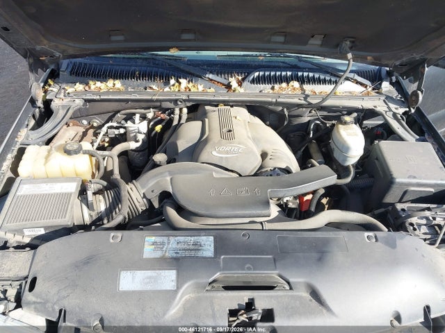 2004 Gmc Yukon Xl 1500 Denali მანქანა იყიდება აუქციონზე, vin: 1GKFK66U64J133772, აუქციონის ნომერი: 46121716